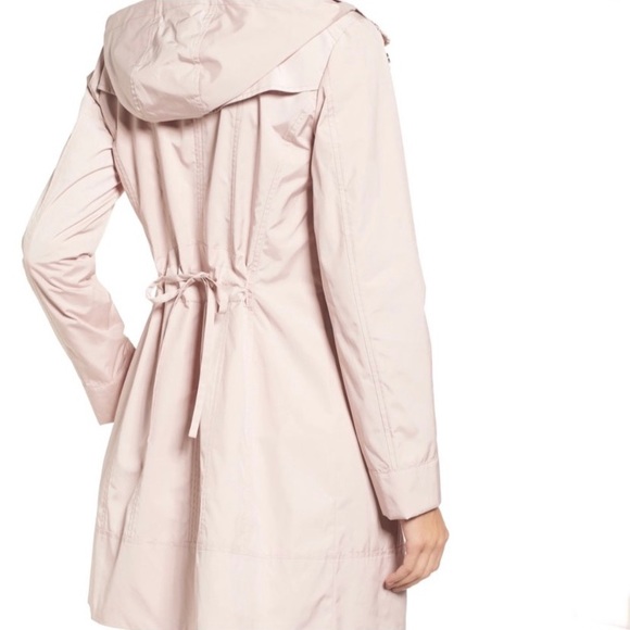 Cole Haan Longline Packable Raincoat - Picture 4 of 12